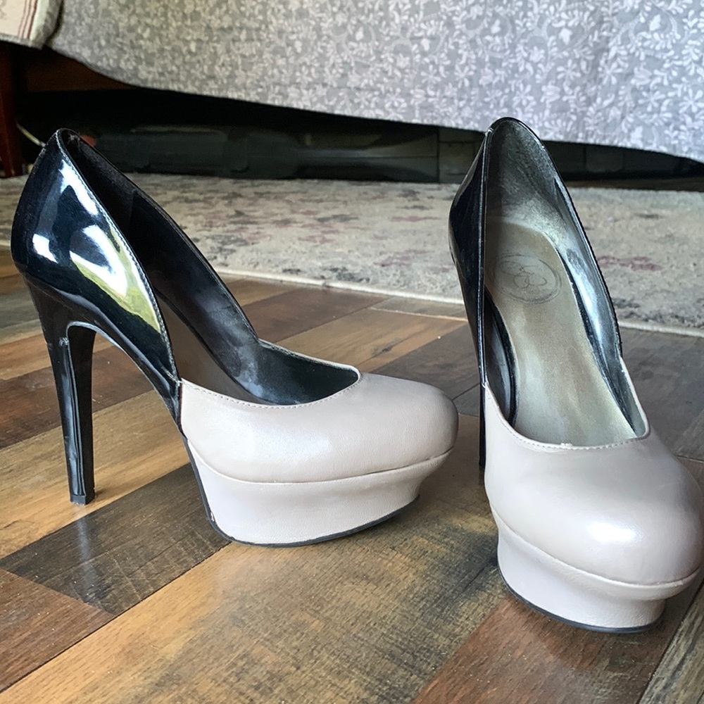 Size 6b shoe Jessica Simpson